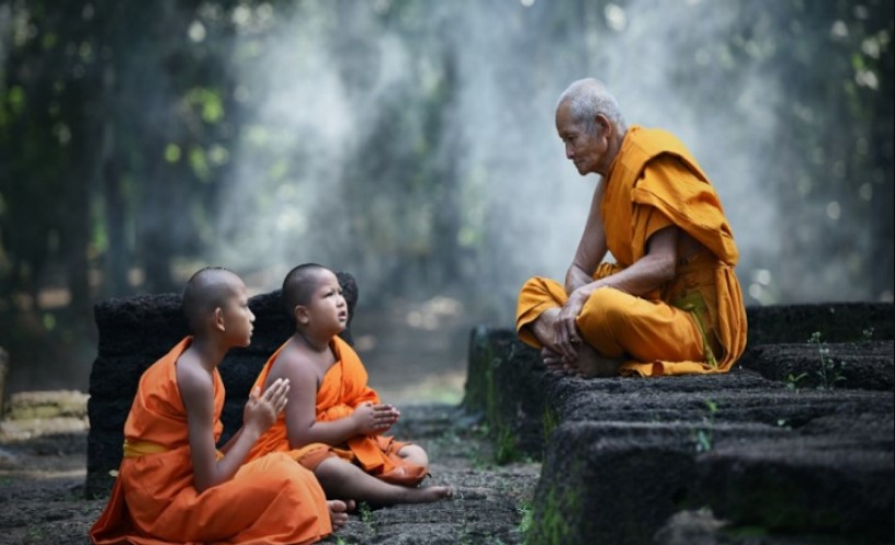 Xem tướng người có căn quả là gì? Xem tuong nguoi co can qua la gi?